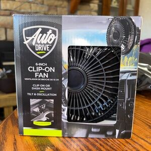 AUTO DRIVE 6” CLIP ON FAN PLUGS INTO ANY 12v OULET NIB